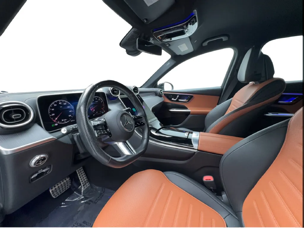Mercedes-Benz GLC photo 22