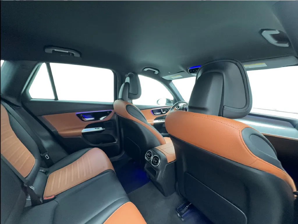 Mercedes-Benz GLC photo 28
