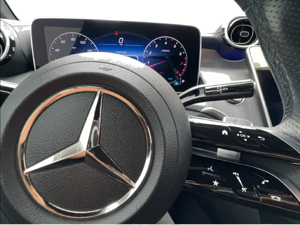 Mercedes-Benz GLC photo 43