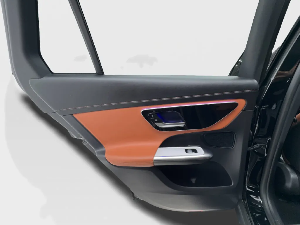 Mercedes-Benz GLC photo 27