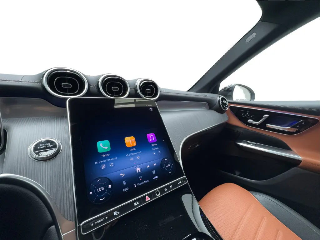 Mercedes-Benz GLC photo 45