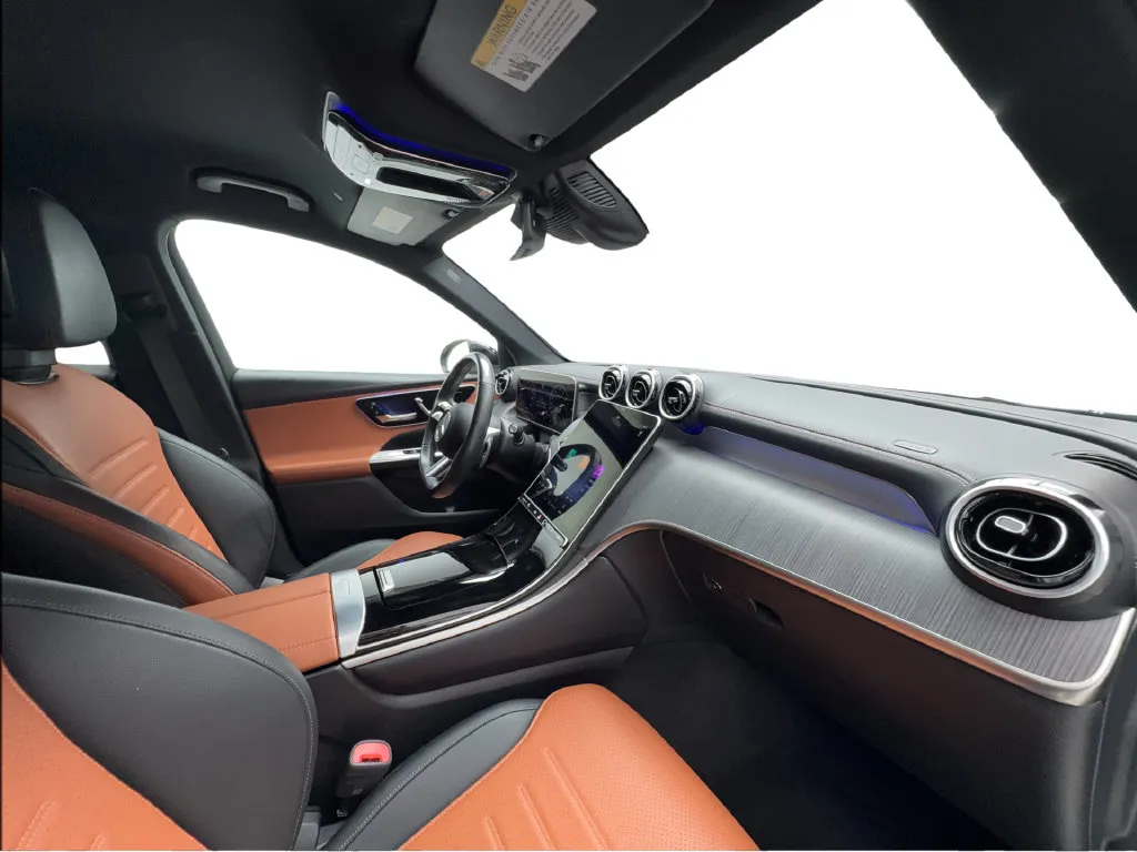 Mercedes-Benz GLC photo 33