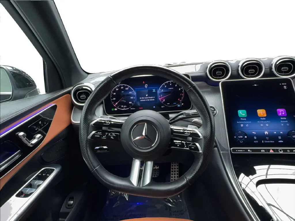Mercedes-Benz GLC photo 36