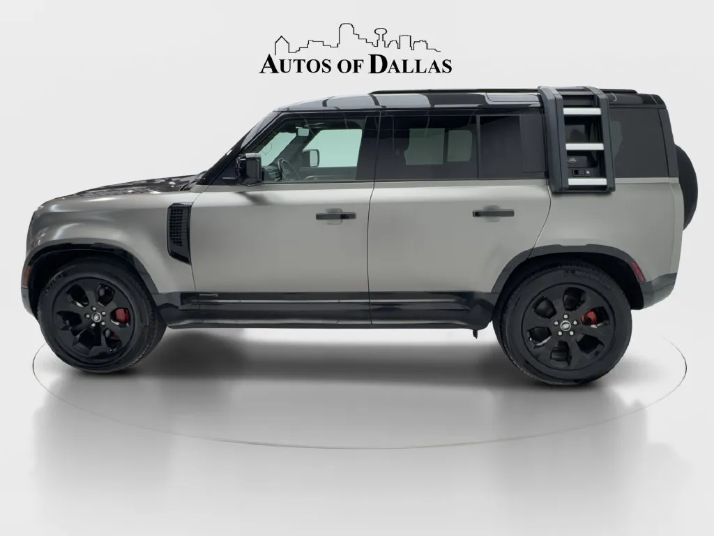 Land Rover Defender photo 6