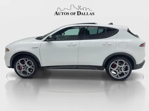 More photos of 2024 Alfa Romeo Tonale Veloce at Autos of Dallas - Plano, TX