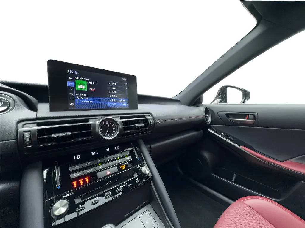 Lexus IS photo 48