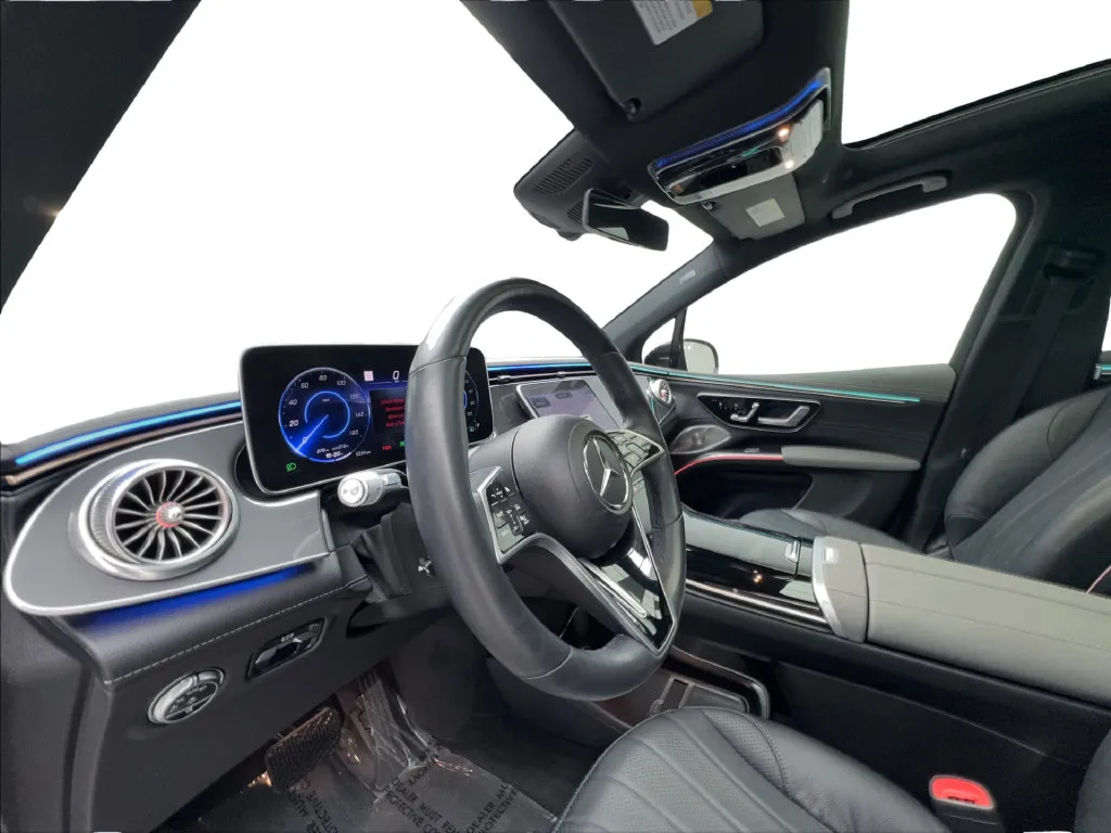 Mercedes-Benz EQS photo 23