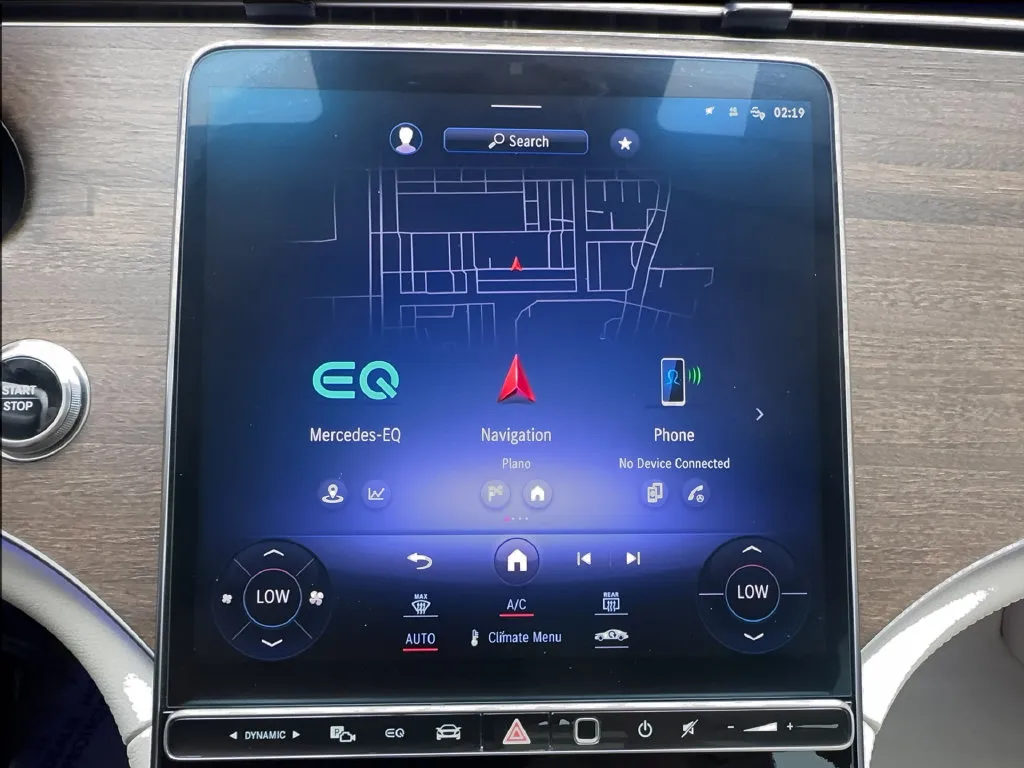 Mercedes-Benz EQS photo 48