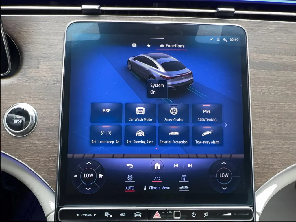 Mercedes-Benz EQS photo 51