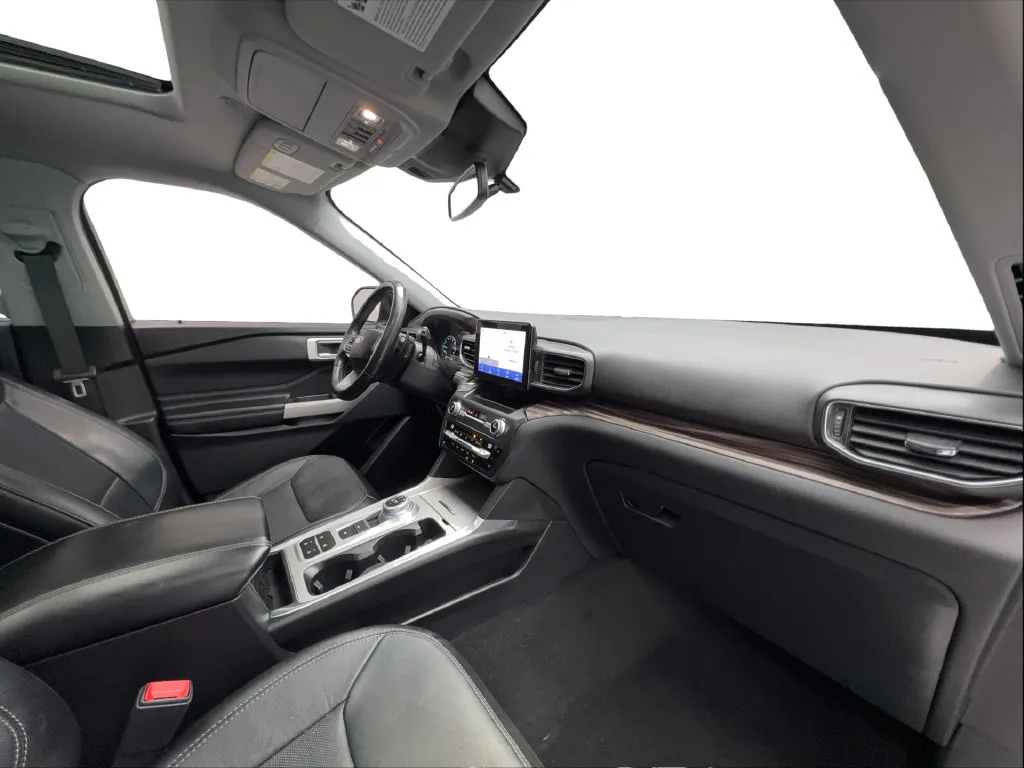 Ford Explorer photo 37