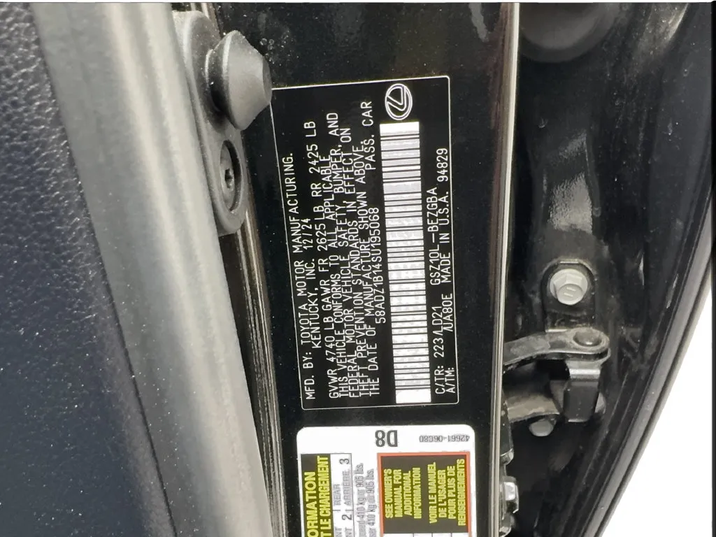 Lexus ES photo 53