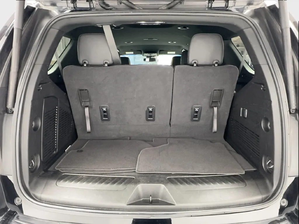 Chevrolet Tahoe photo 18