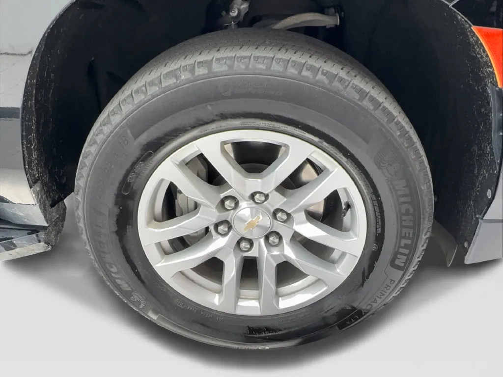 Chevrolet Tahoe photo 15