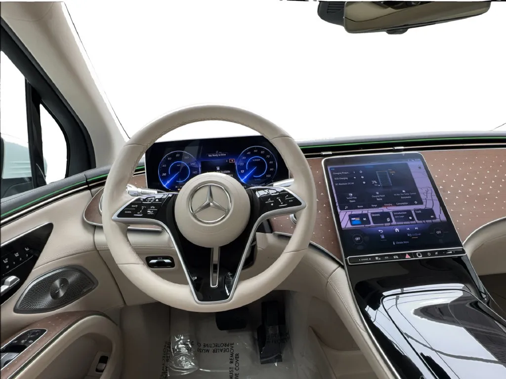 Mercedes-Benz EQS photo 39