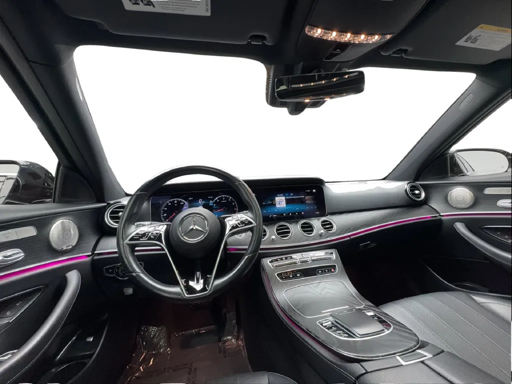 Mercedes-Benz E-Class photo 36