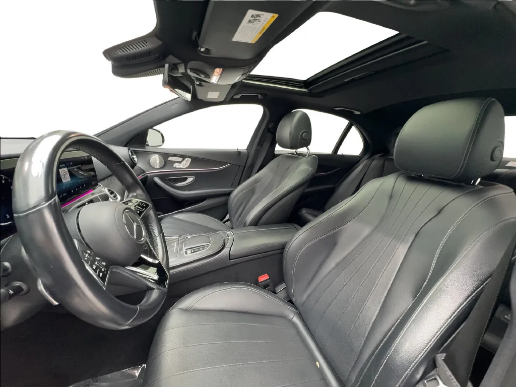 Mercedes-Benz E-Class photo 21