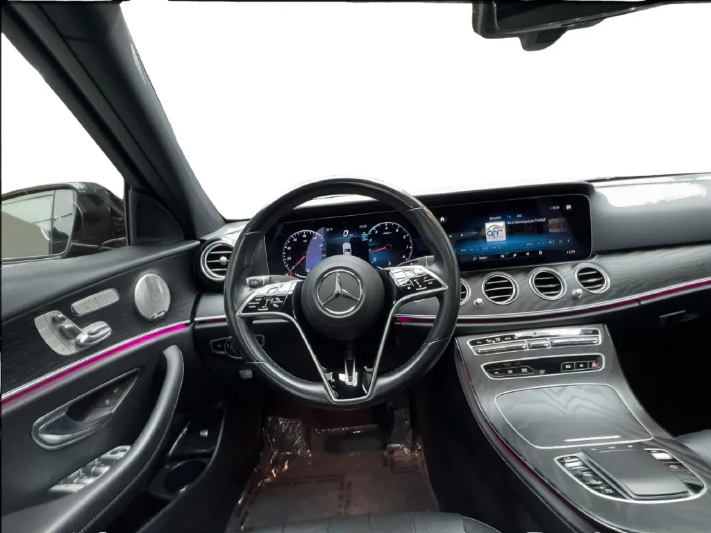 Mercedes-Benz E-Class photo 37