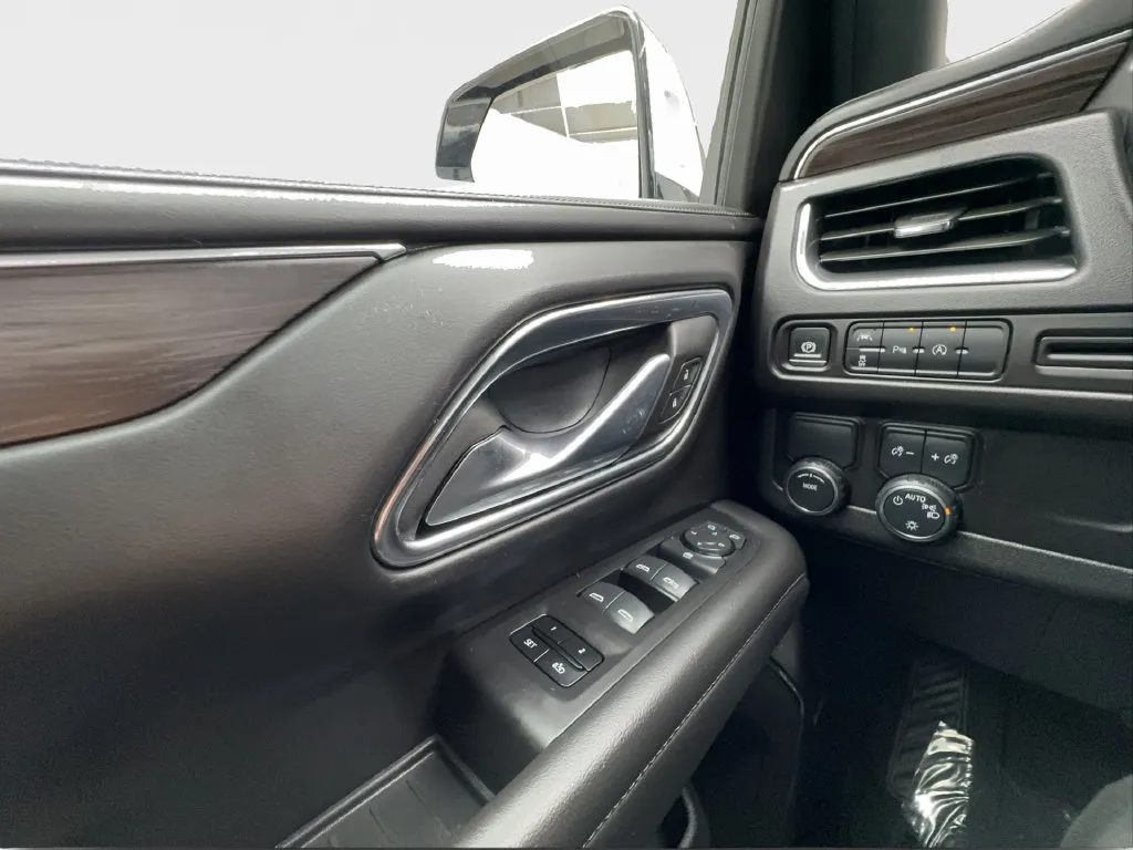 Chevrolet Tahoe photo 52