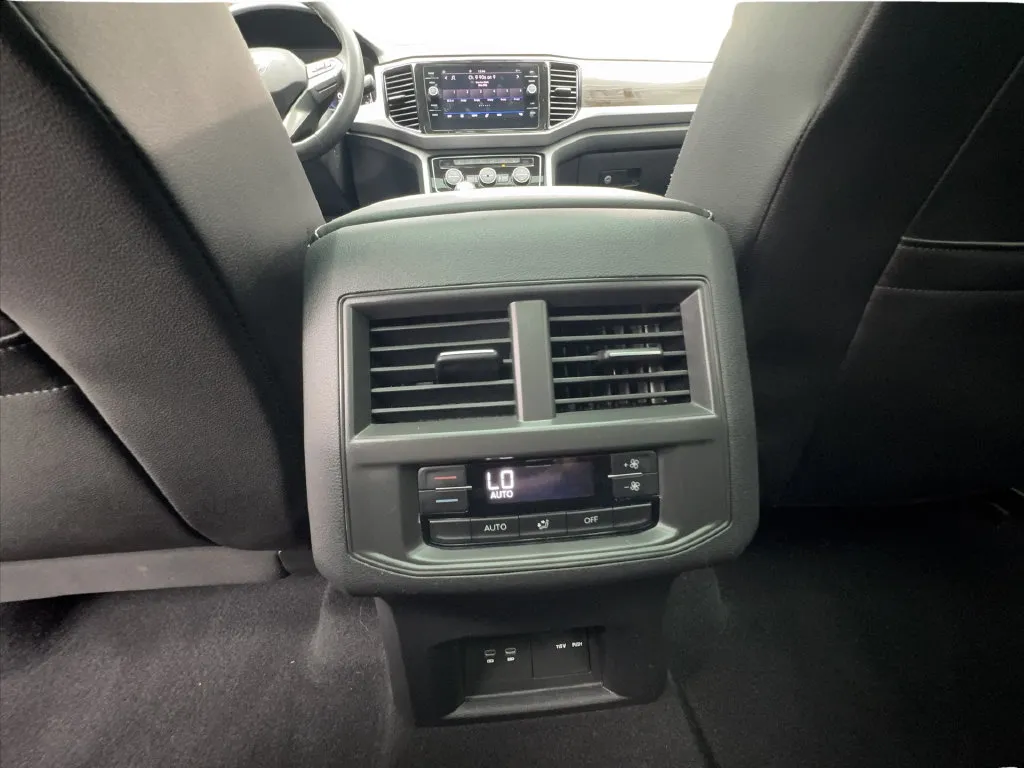 Volkswagen Atlas photo 44