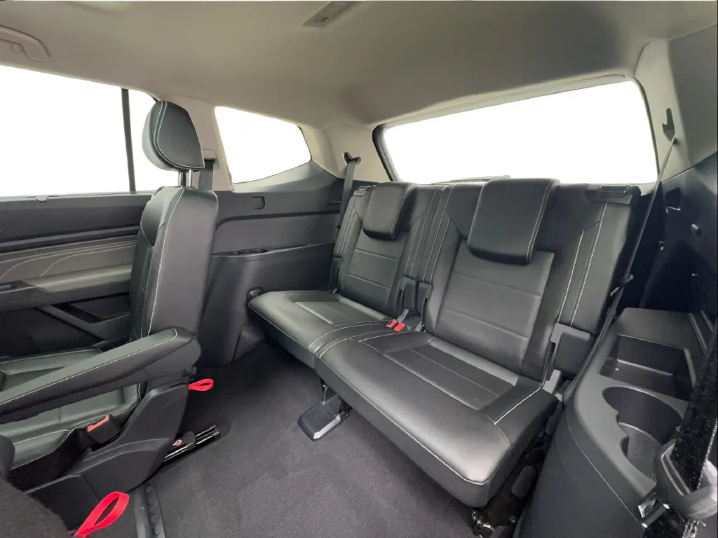 Volkswagen Atlas photo 29