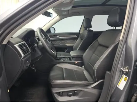 More photos of 2023 Volkswagen Atlas 3.6L V6 SE w/Technology at Autos of Dallas - Plano, TX