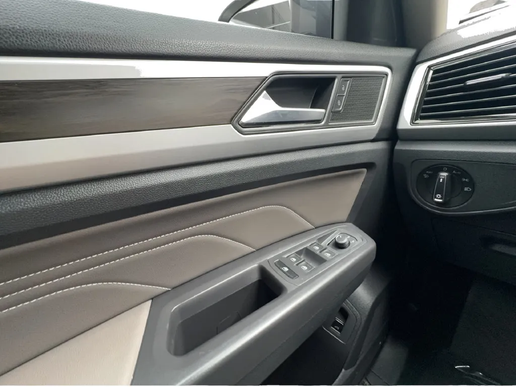 Volkswagen Atlas photo 52