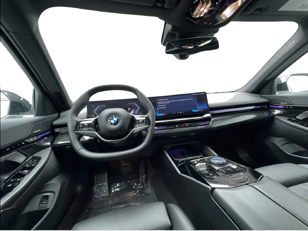 BMW 5 Series photo 37