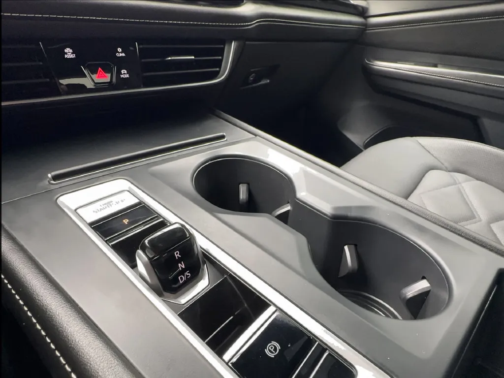 Volkswagen Atlas Cross Sport photo 50