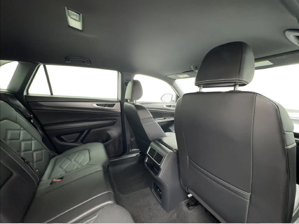 Volkswagen Atlas Cross Sport photo 29