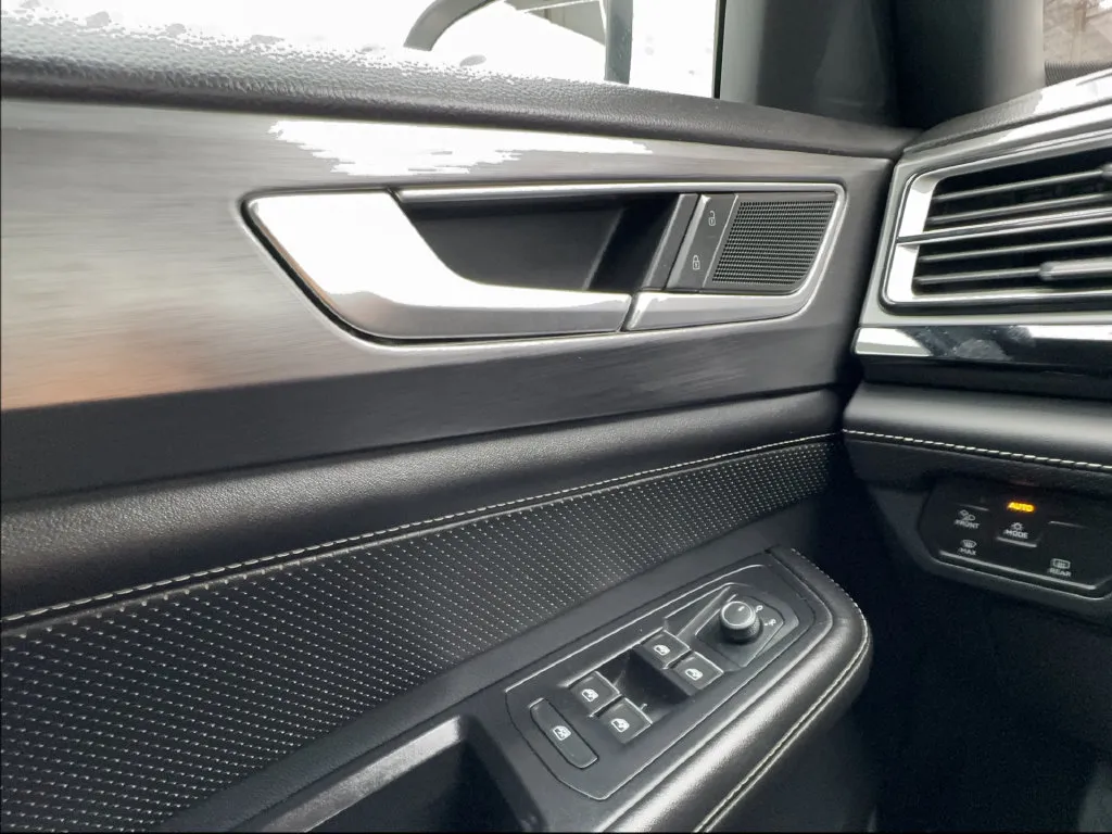 Volkswagen Atlas Cross Sport photo 49