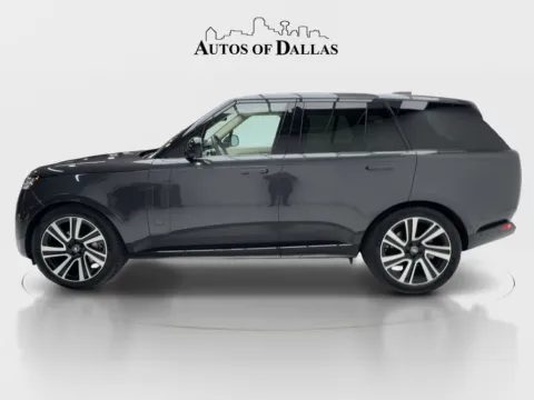 More photos of 2023 Land Rover Range Rover SE at Autos of Dallas - Plano, TX