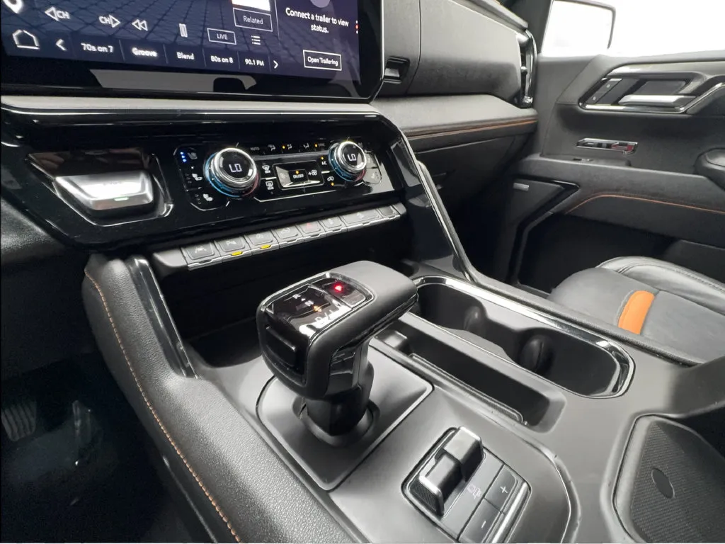 GMC Sierra photo 54