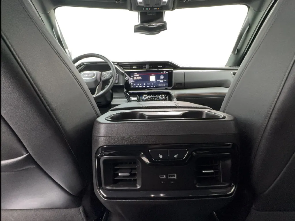 GMC Sierra photo 44