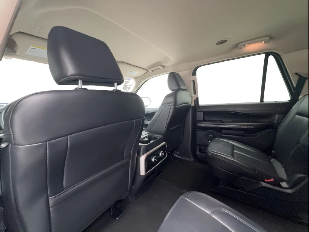 Ford Expedition photo 26