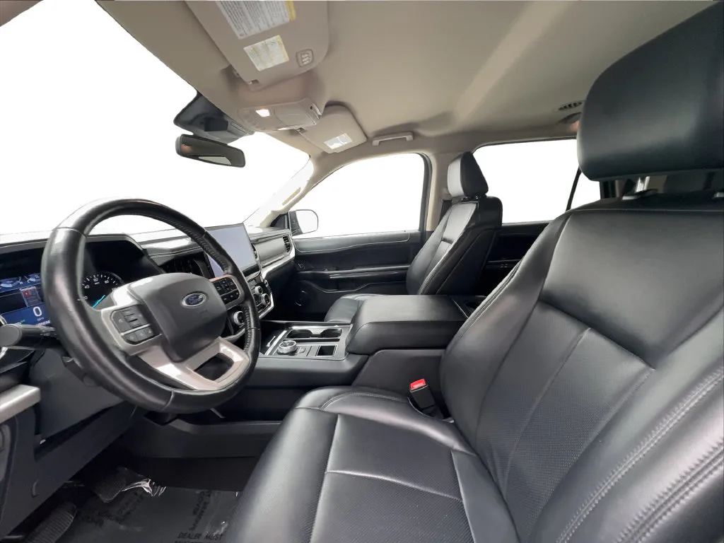 Ford Expedition photo 21