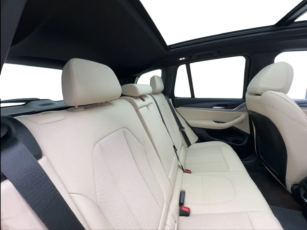 BMW X3 photo 30