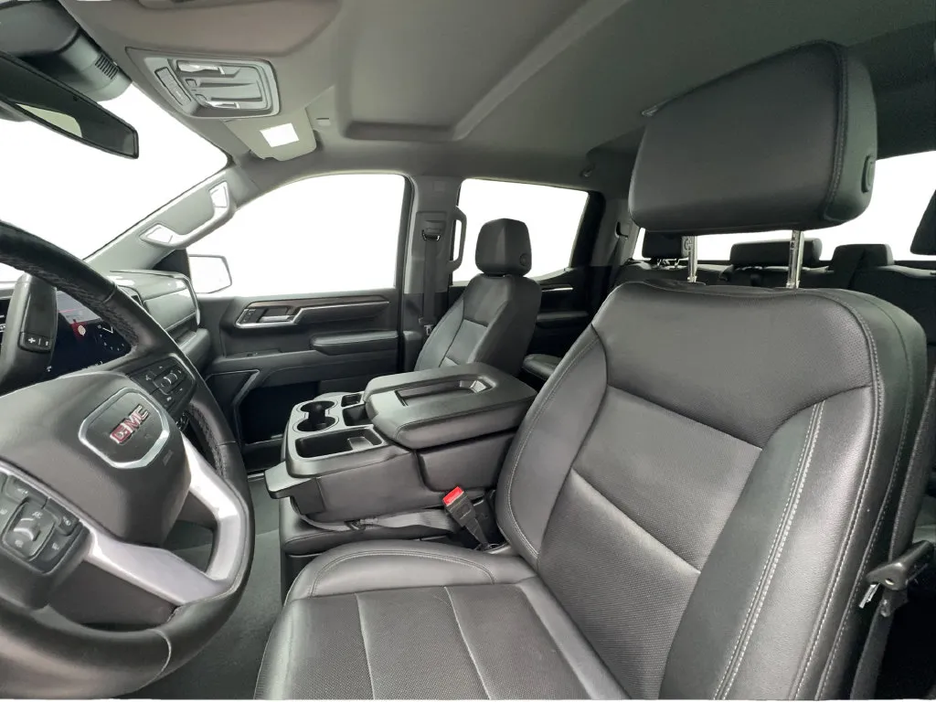 GMC Sierra photo 21