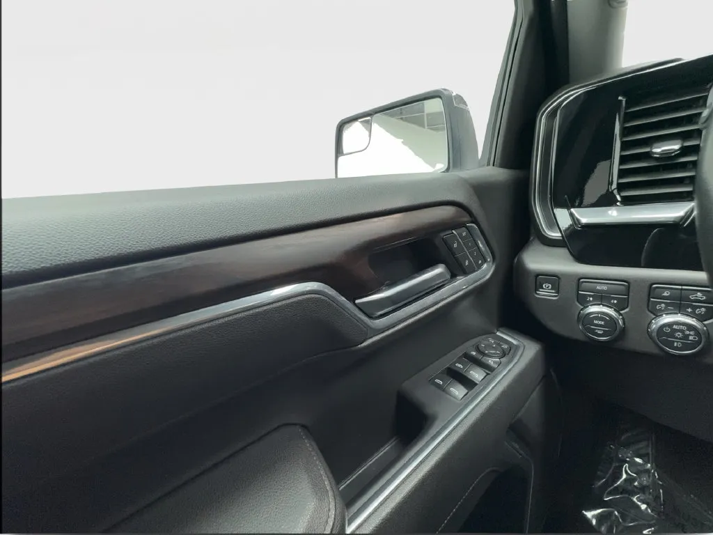 GMC Sierra photo 50