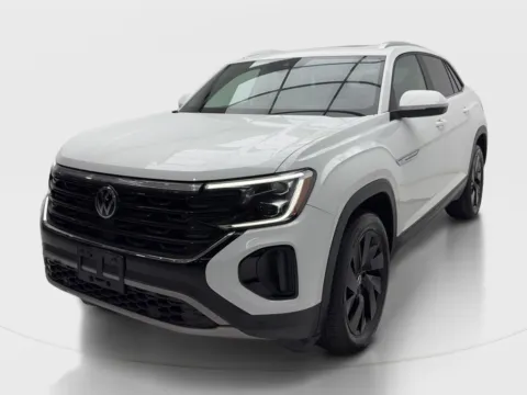 More photos of 2024 Volkswagen Atlas Cross Sport 2.0T SE w/Technology at Autos of Dallas - Plano, TX