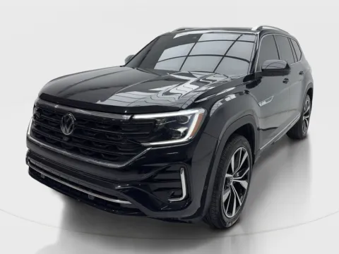 More photos of 2024 Volkswagen Atlas 2.0T SEL Premium R-Line at Autos of Dallas - Plano, TX