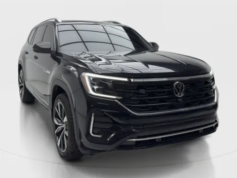 Photos of 2024 Volkswagen Atlas 2.0T SEL Premium R-Line for sale in Plano, TX at Autos of Dallas - Plano