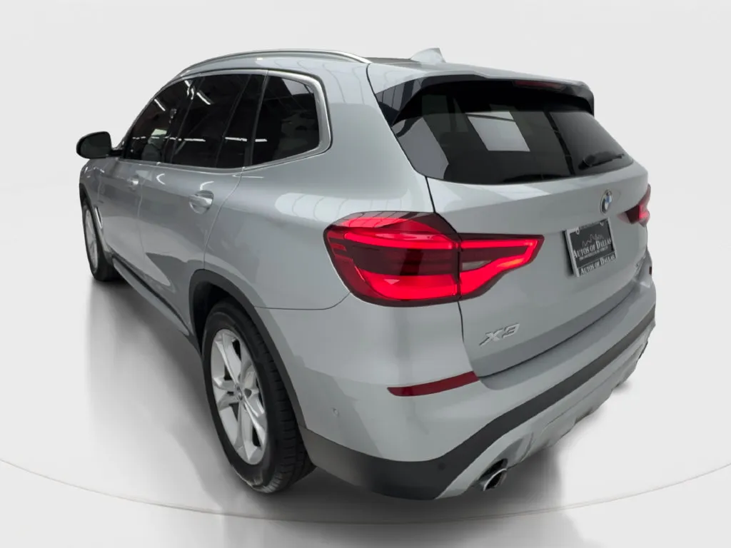 BMW X3 photo 11