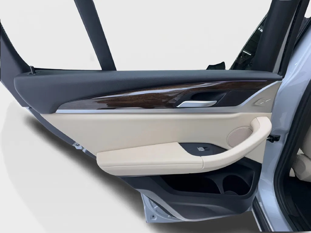 BMW X3 photo 29