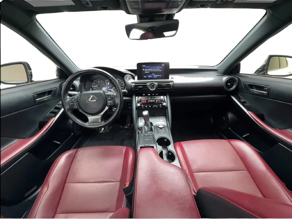 Lexus IS photo 42