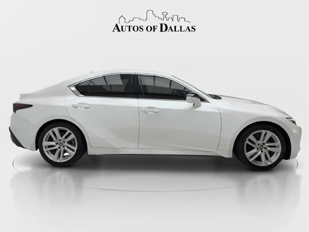 Lexus IS photo 7