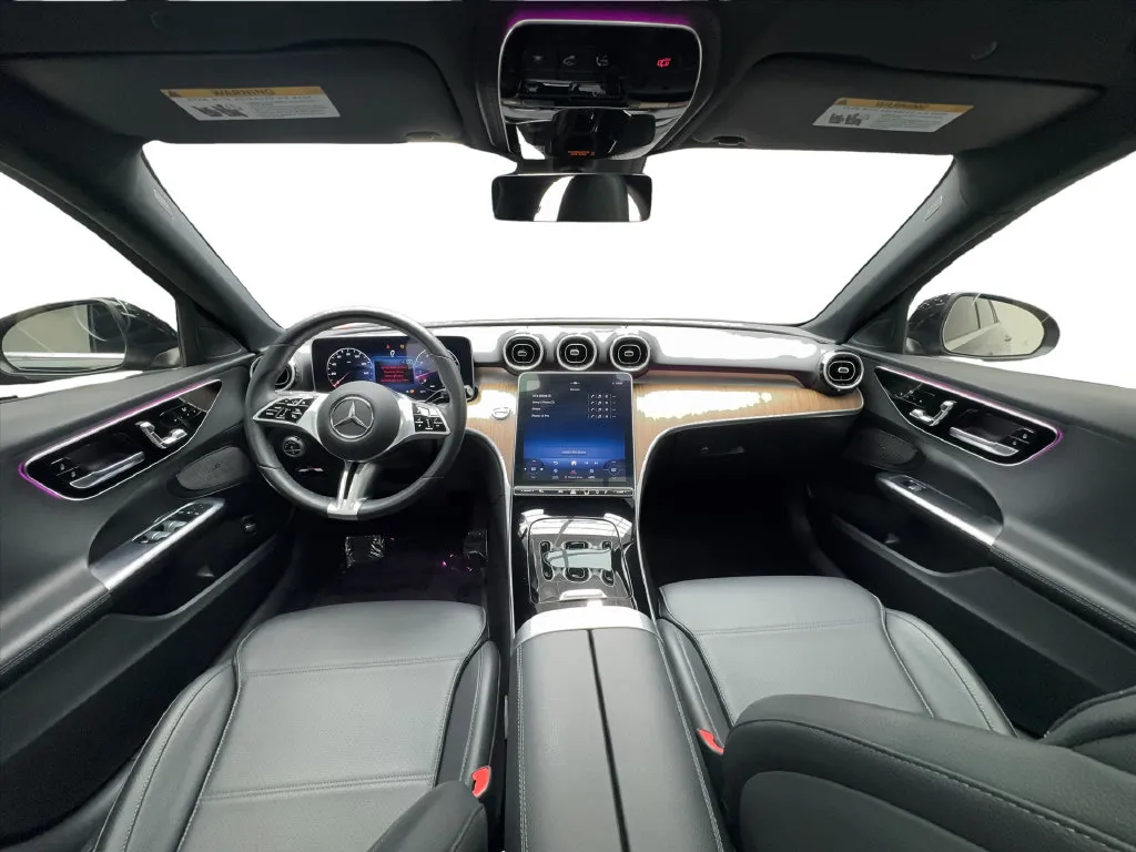 Mercedes-Benz C-Class photo 40