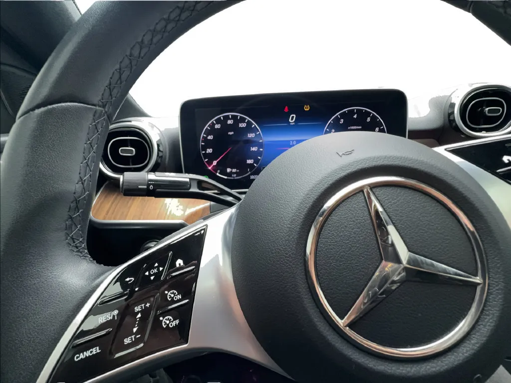 Mercedes-Benz C-Class photo 45