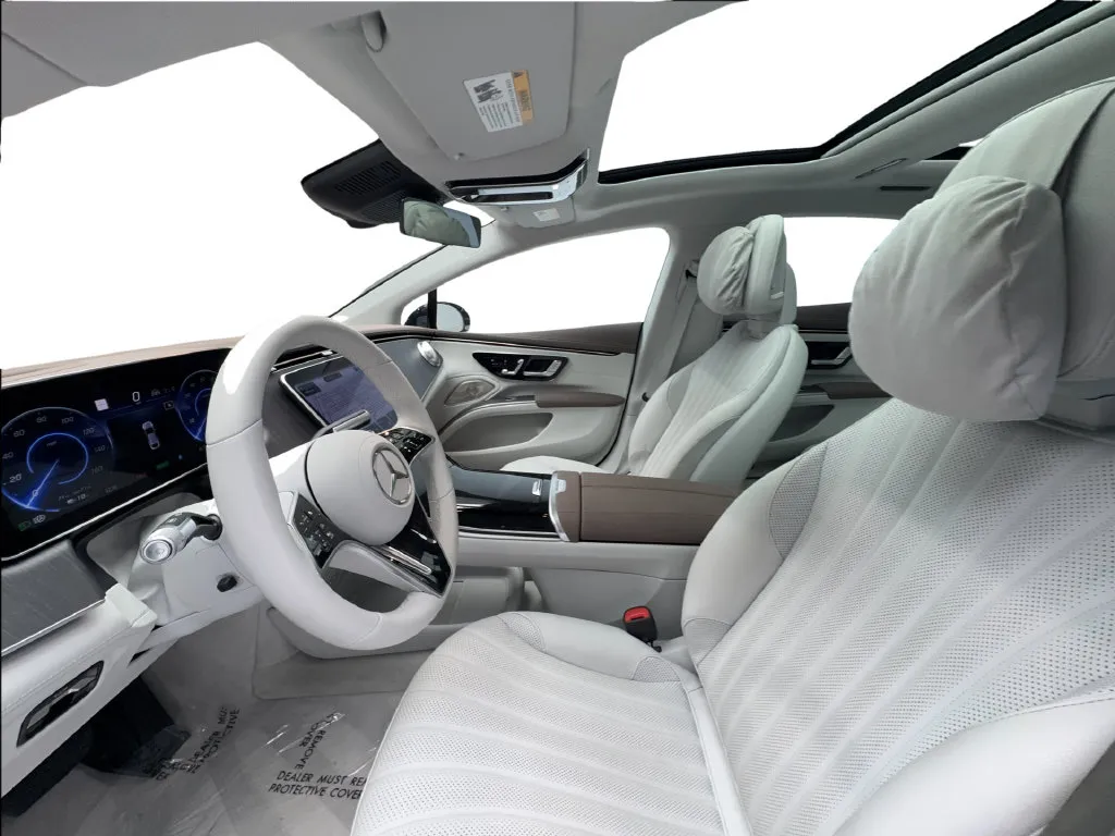 Mercedes-Benz EQS photo 21