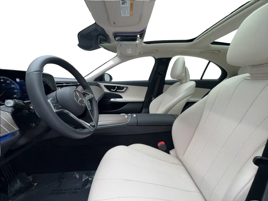Mercedes-Benz E-Class photo 21