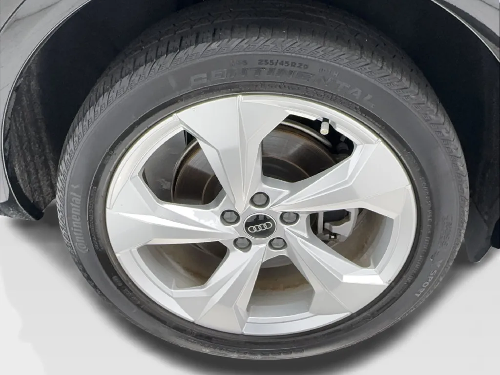 Audi Q5 photo 16
